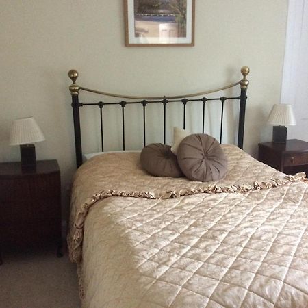 ダルバートン Zeal Farm Bed & Breakfast エクステリア 写真